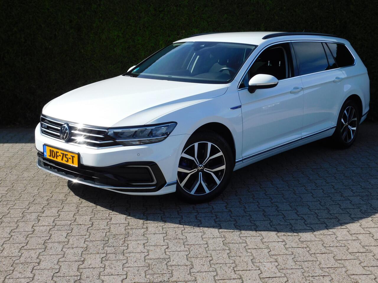 Volkswagen PASSAT Variant 1.4 TSI PHEV GTE Business, Acc, Camera,