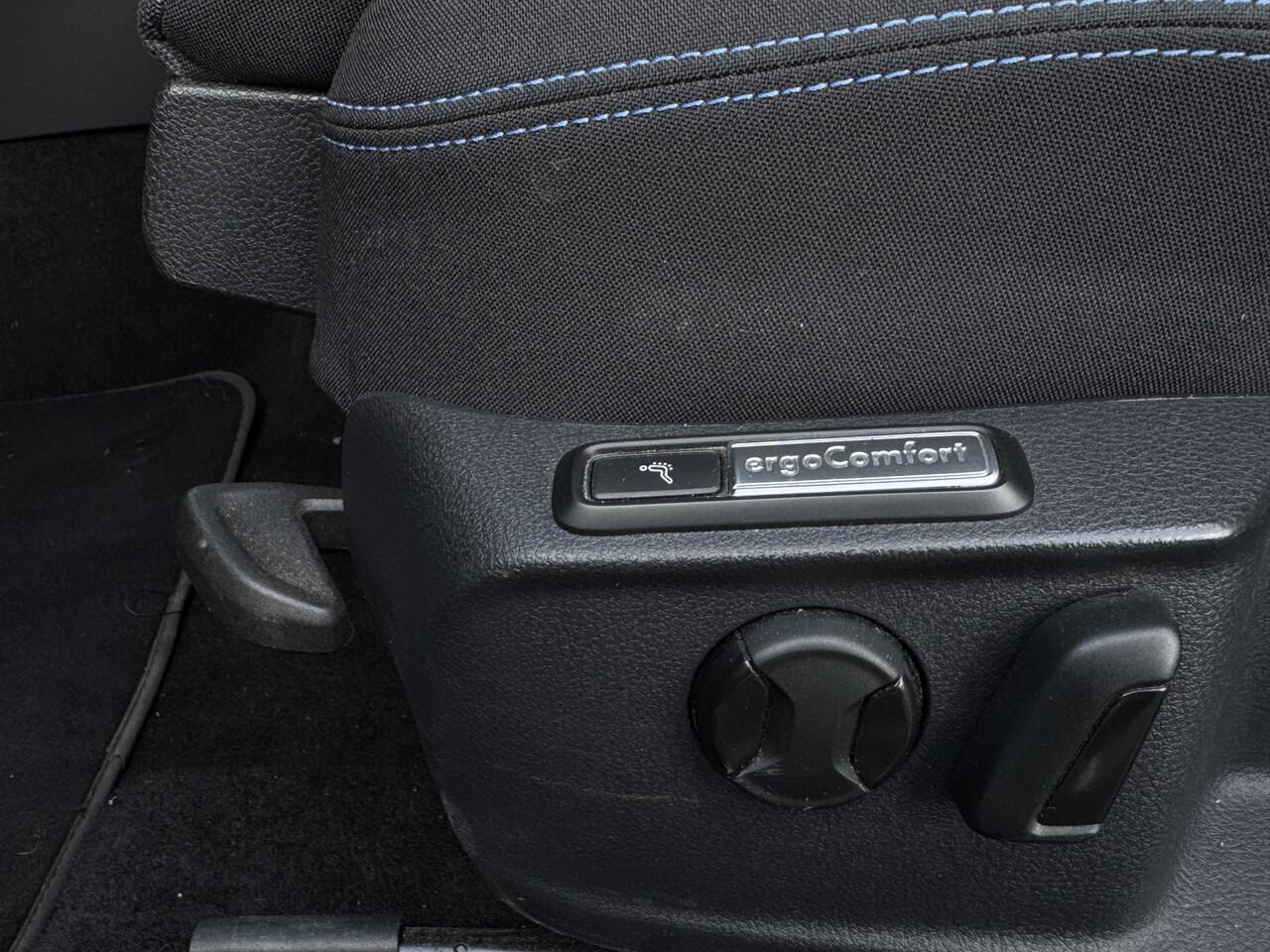 Volkswagen PASSAT Variant 218PK DSG HYBRID GTE BUSINESS CAMERA/NAVI/IQ-LIGHT