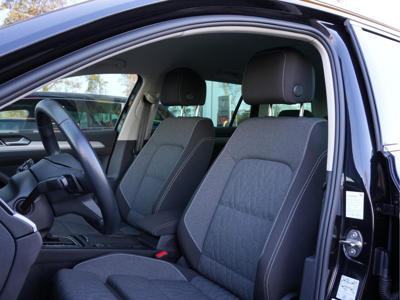 Volkswagen PASSAT Variant 1.5 TSI Business | Navigatie | Travel Assist | ACC | Climate Control | Android/Apple Carplay