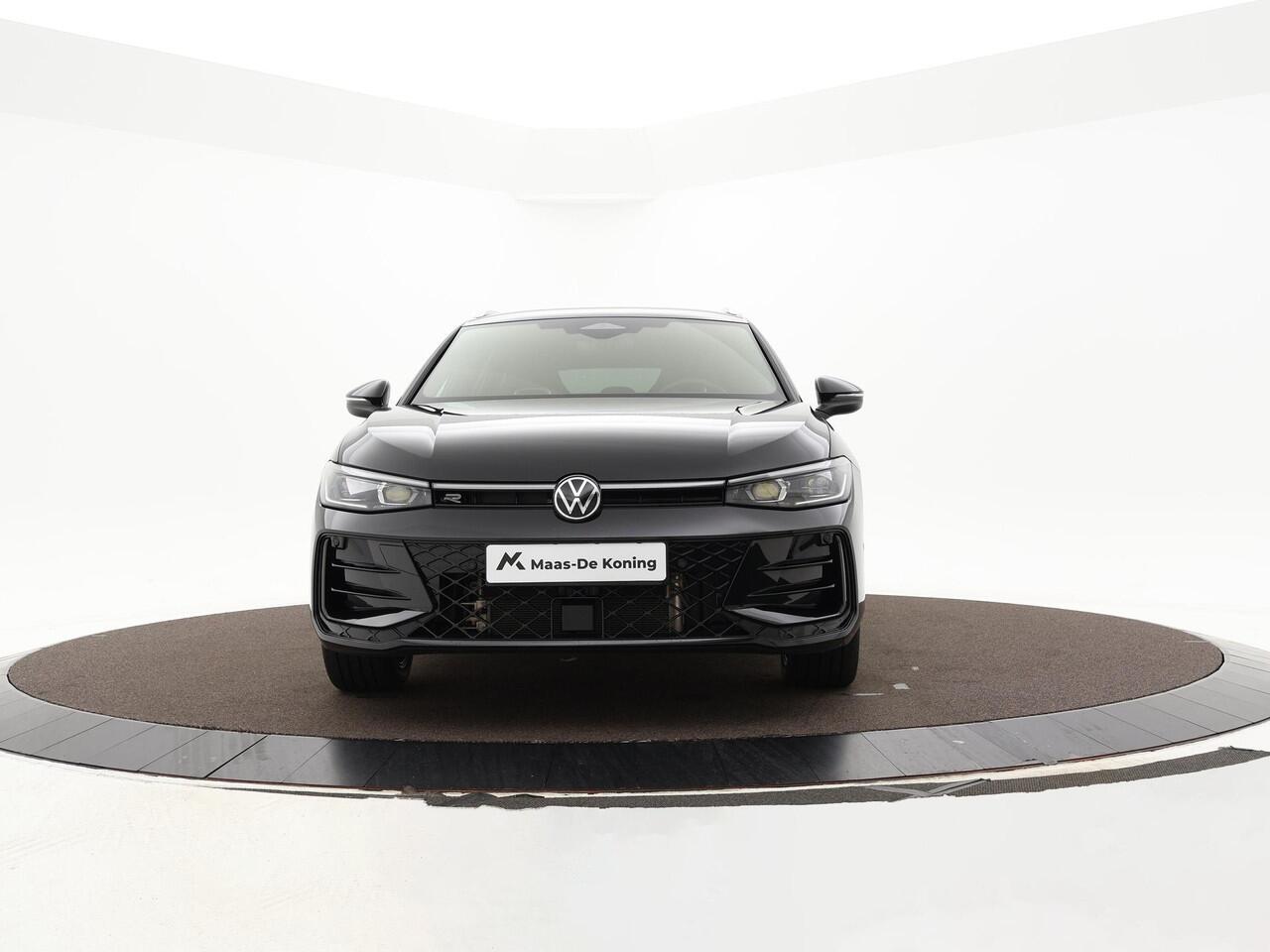 Volkswagen PASSAT Variant 1.5 eHybrid 272pk PHEV DSG R-Line Edition · Trekhaak wegklapbaar · Keyless · Massage · Camera · Elek. Achterklep · 18'' Inch · TOPDEAL