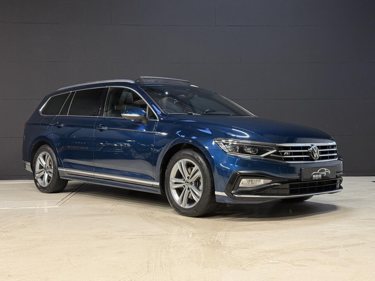 Volkswagen PASSAT Variant 1.5 TSI 2x R-Line Business + | Panoramadak | Leder | Camera | Afn. trekhaak | Adaptive cruise | Stoelverwarming | Virtual