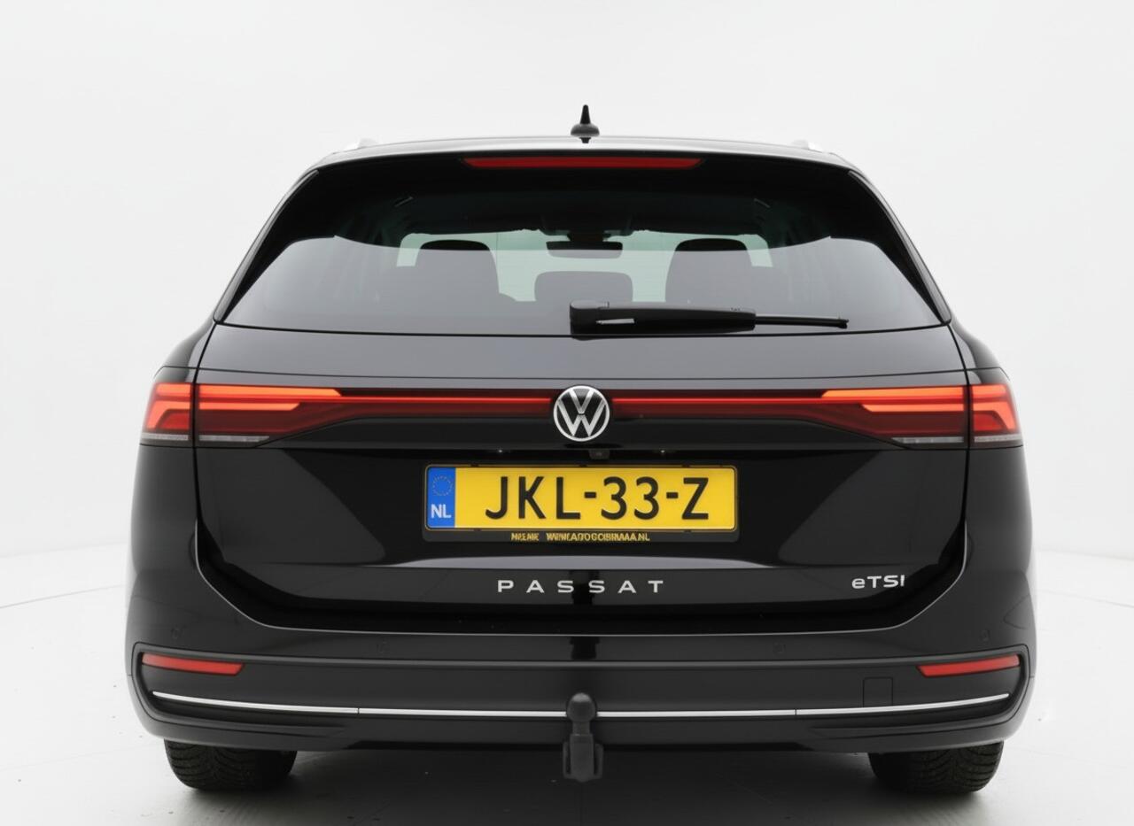 Volkswagen PASSAT Variant 1.5 eTSI 150PK DSG BUSINESS 360-CAMERA/ALCANTARA/TREKHAAK****