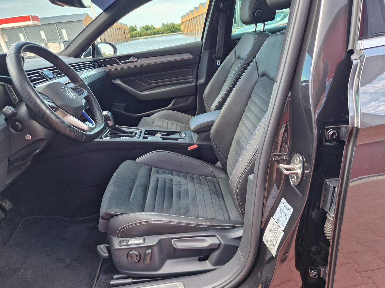 Volkswagen PASSAT Variant 1.4 TSI PHEV GTE Business 12MND BOVAG GAR | ECC | NAVI | CARPLAY | PANO | TRH. AFN | ACC | LMV 19"