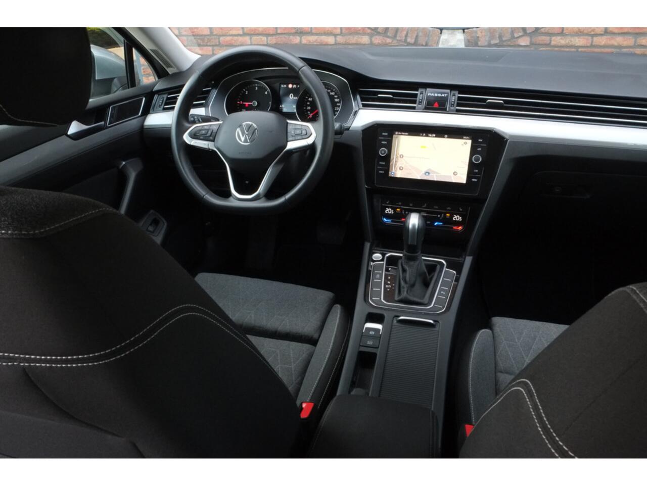 Volkswagen PASSAT Variant 2.0 TDI Business 150pk DSG