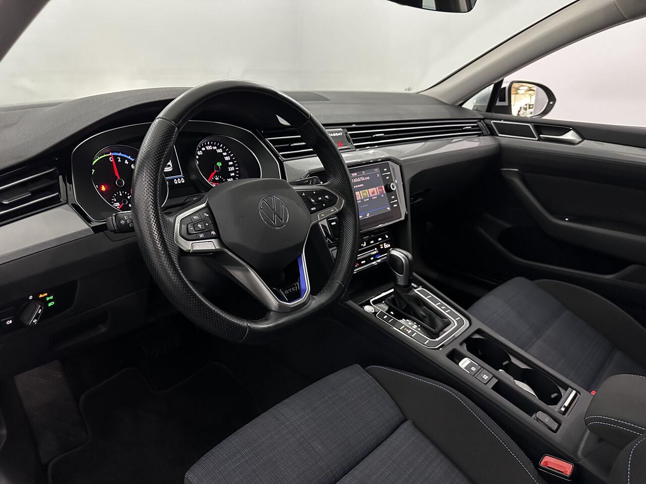 Volkswagen PASSAT Variant 1.4 TSI PHEV GTE Business Navi, Clima, Winterpakket