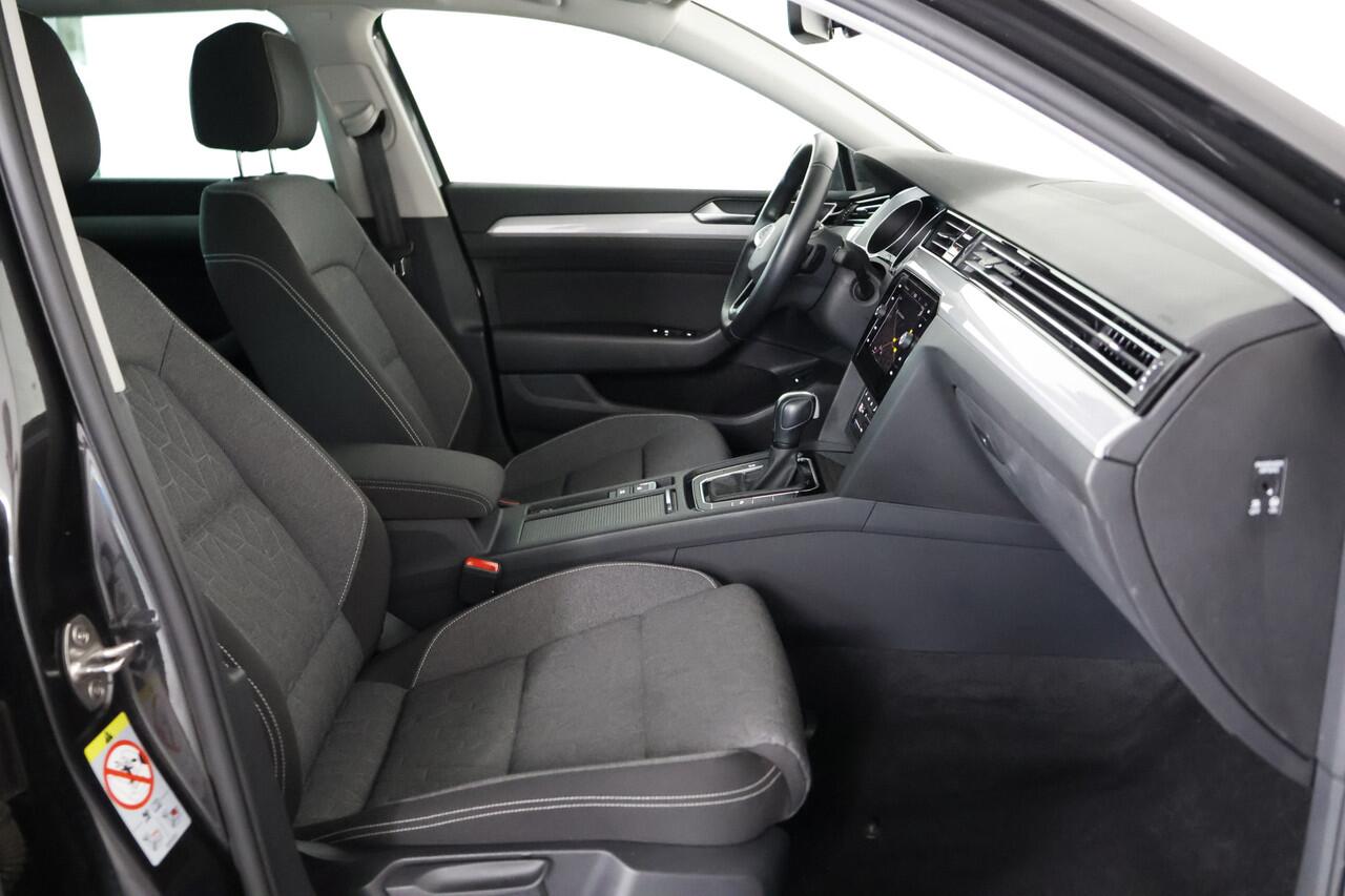 Volkswagen PASSAT Variant 1.5 TSI Business / DSG / LED / Navi / CarPlay / ACC / Clima