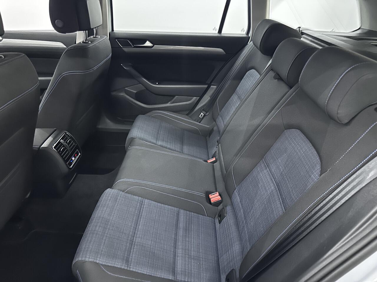 Volkswagen PASSAT Variant 1.4 TSI PHEV GTE Business Navi, Clima, Winterpakket