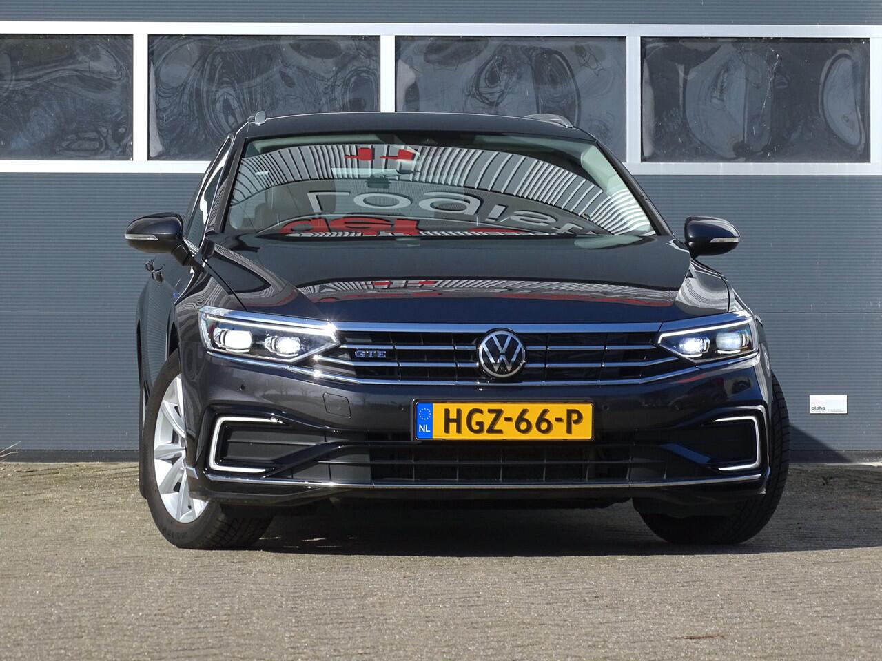 Volkswagen PASSAT Variant 1.4 TSI PHEV GTE Business | Elektrische trekhaak | Park Assist | Adaptive cruise | Ergocomfort stoel | 360 cam | Achteruitrijcamera | Lederen bekleding / alcantara bekleding | DAB | Apple CarPlay | Lane Assist | Side Assist | Elektrisch bedienbare