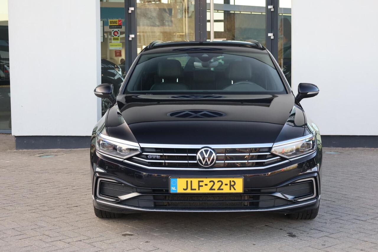 Volkswagen PASSAT Variant 1.4 TSI PHEV GTE Business PL ¤608 p/m* 218PK / 160kW DCC adaptief onderstel area view rondom zicht camera vol lederen bekleding elektrisch verstelbaar met memo functie IQ drive easy open met elektrische klep en keyless acces en go zwarte dakhemel 