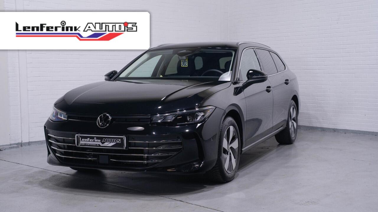 Volkswagen PASSAT Variant 1.5 eTSI Business Trekhaak IQ Drive Apple Carplay Winterpakket 360 Camera Akoestisch pakket