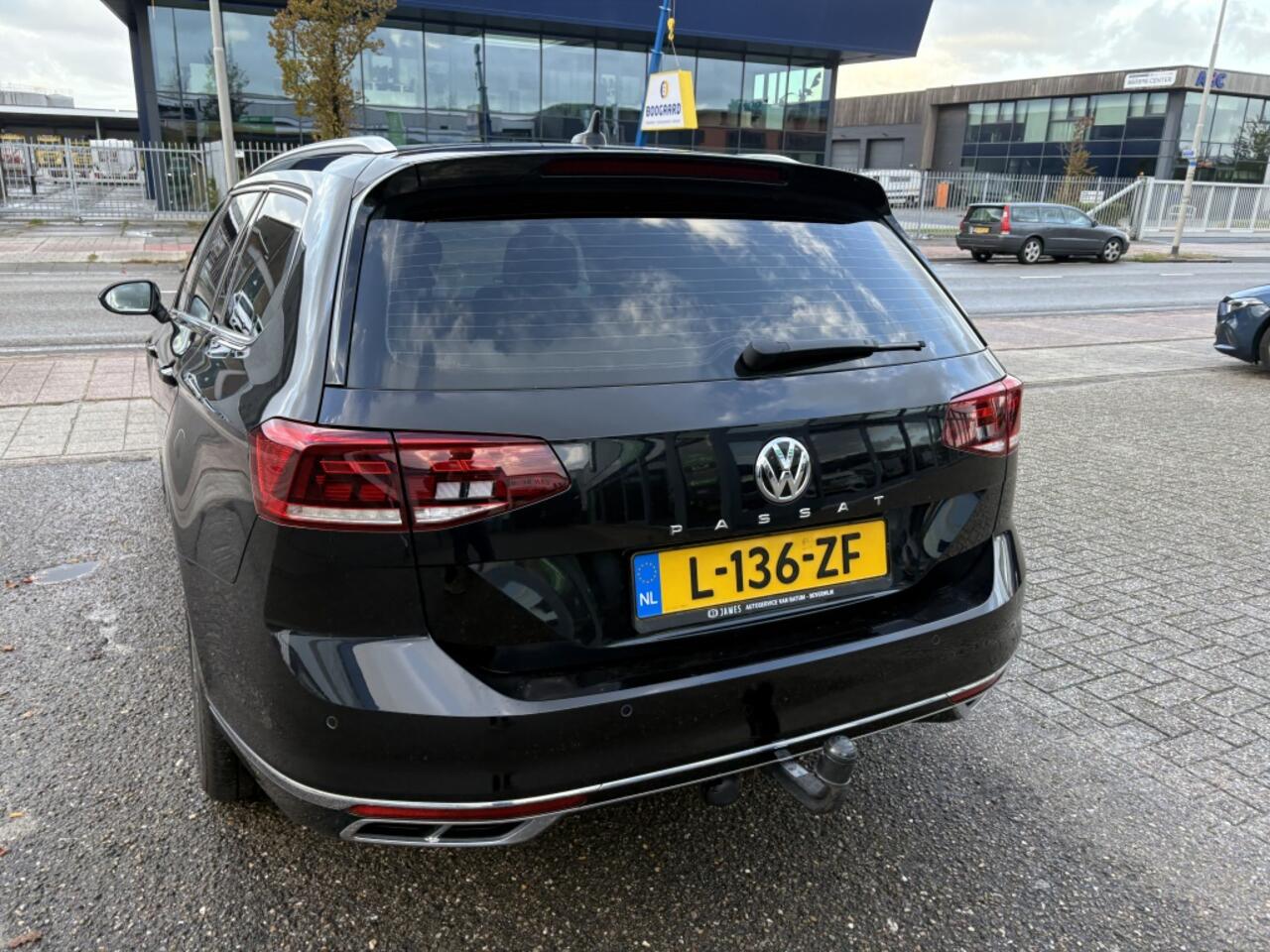 Volkswagen PASSAT 2.0 TSI Elegance Business R-Line DSG