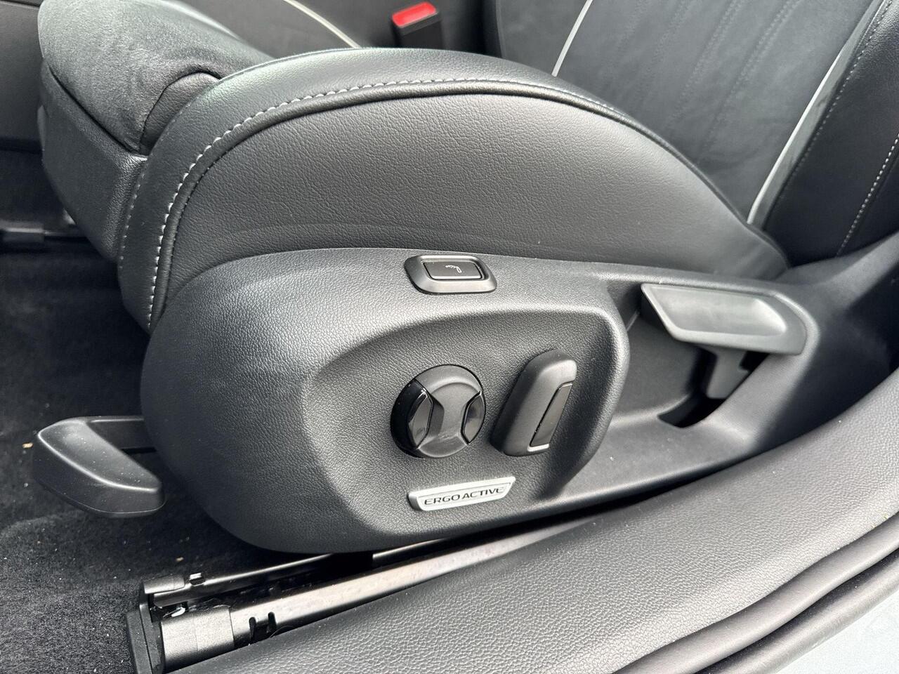 Volkswagen PASSAT Variant 1.5 eHybrid Business | Wordt verwacht | Trekhaak | A. Camera | PHEV | Massage | Head Up |