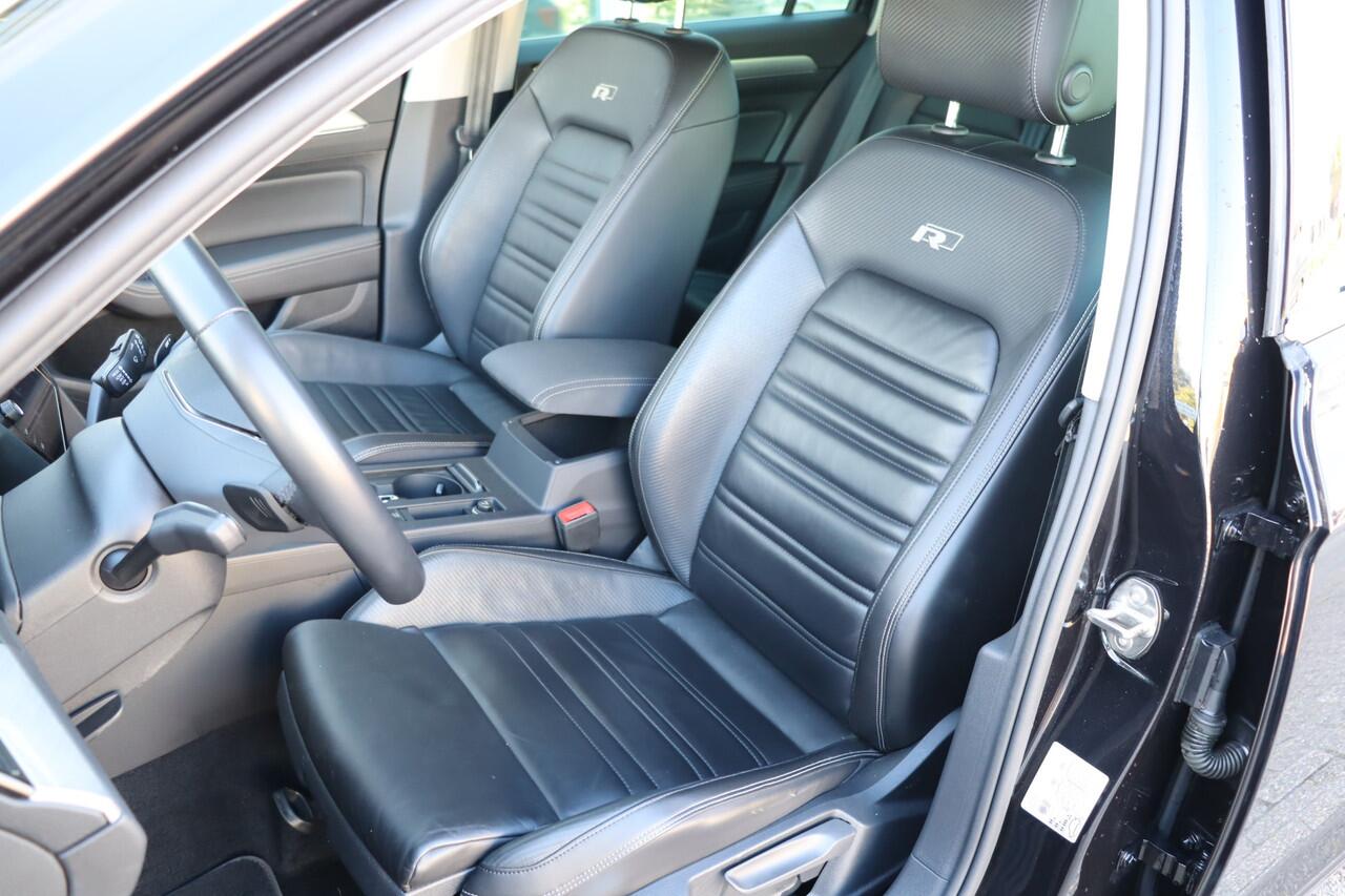 Volkswagen PASSAT Variant 1.5 TSI R-Line Business, Cruise Control, Automaat, Apple Carplay, Climate Control, PDC V+A, Navigatie, Trekhaak Inklapbaar, Prijs Is Rijklaar Inclusief 6 Maanden Garantie