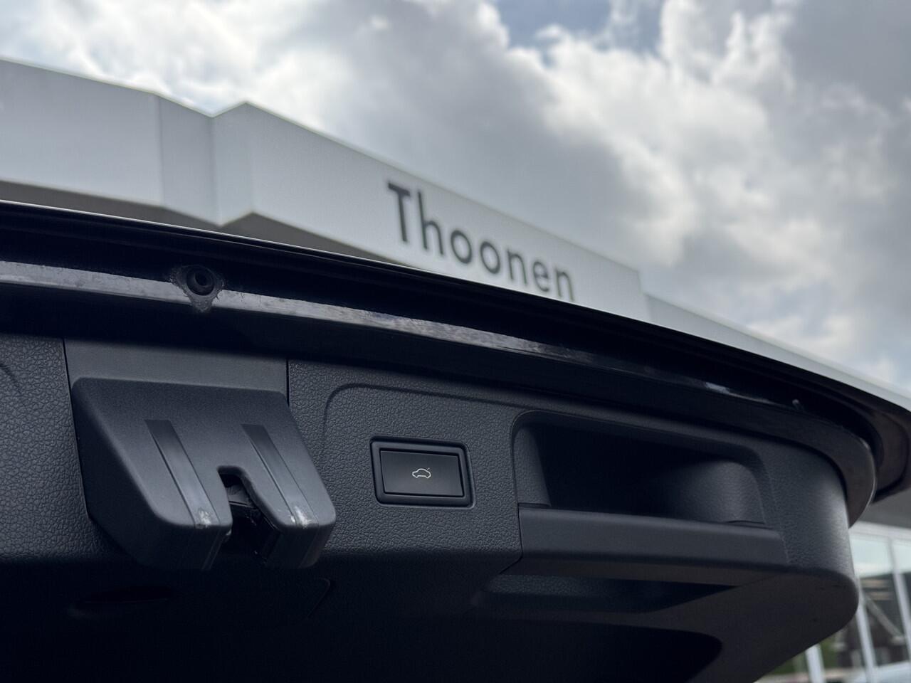 Volkswagen PASSAT Variant 1.4 TSI PHEV GTE Business Trekhaak | Pano | Leer