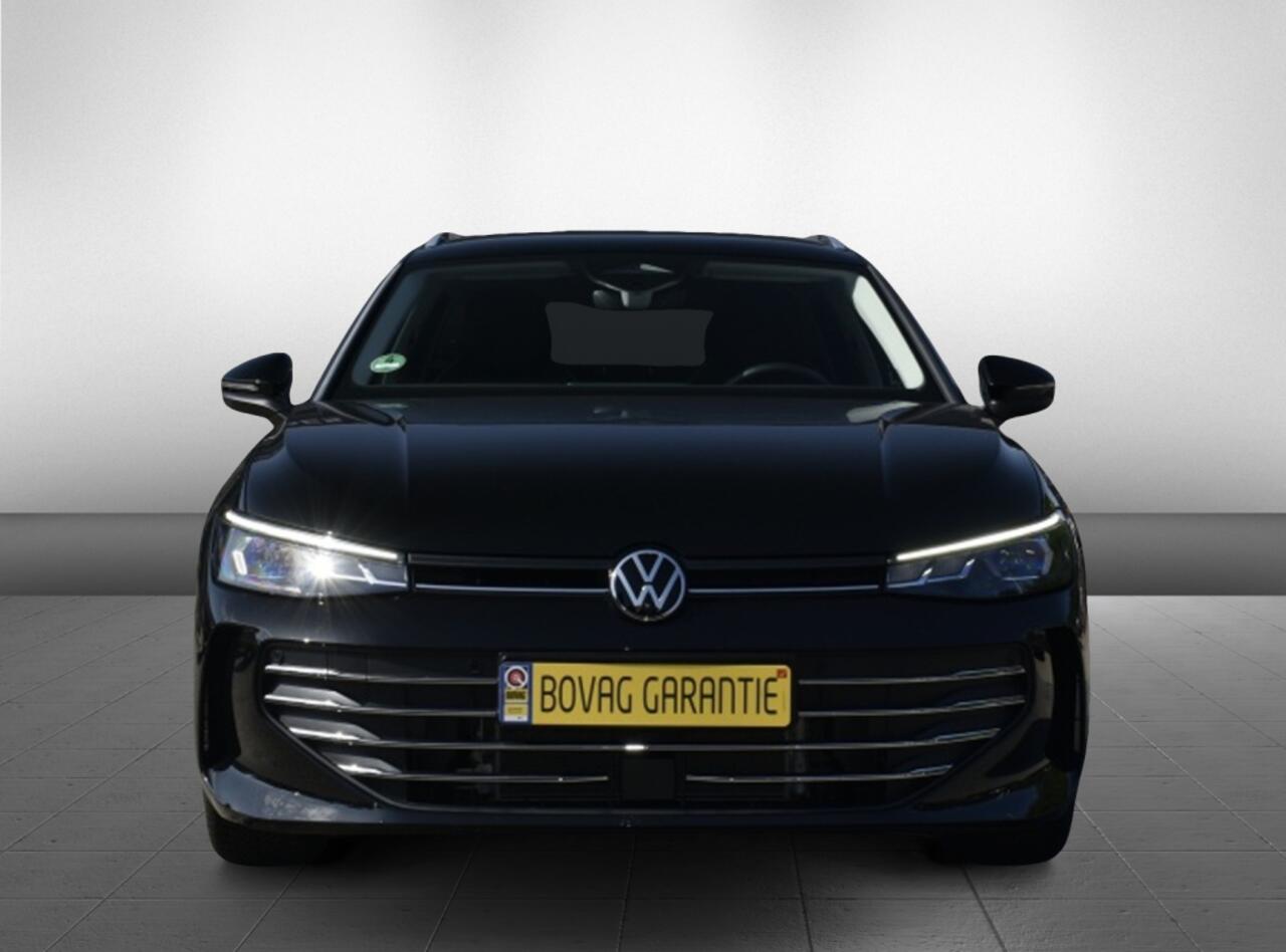 Volkswagen PASSAT Passat 1.5 eTSI Business/virtueel cockpit