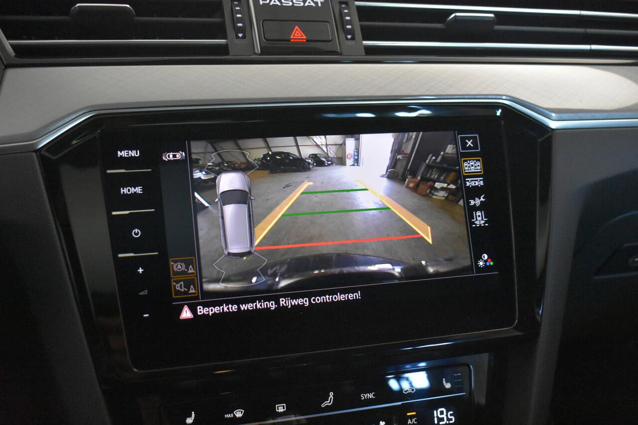 Volkswagen PASSAT GTE Virtual Disc Pro Navi SOH 100% ELTrekh+aklep zwarte hemel vol leder Panodak