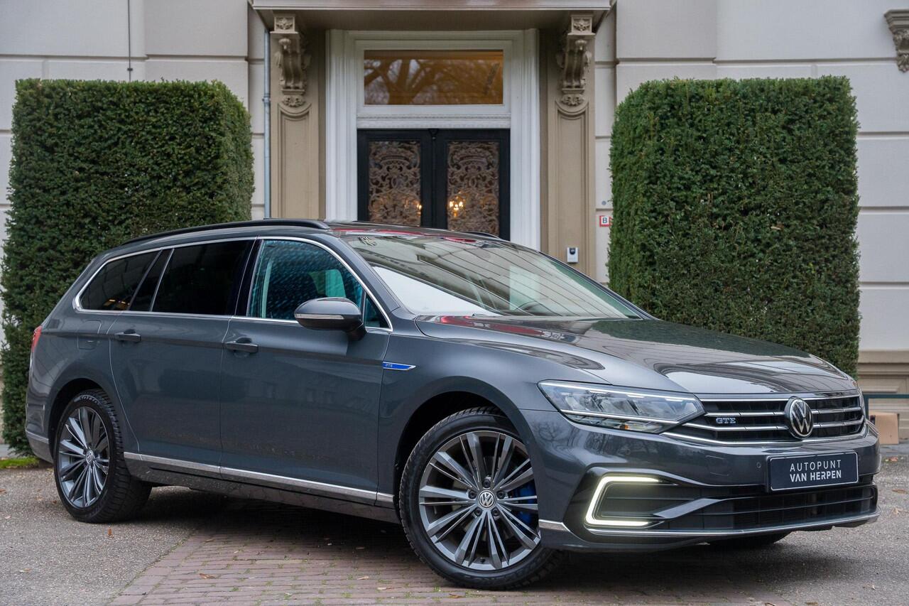 Volkswagen PASSAT Variant 1.4 TSI PHEV GTE PANO | STANDKACHEL | KEYLESS | CAMERA | MASSAGE