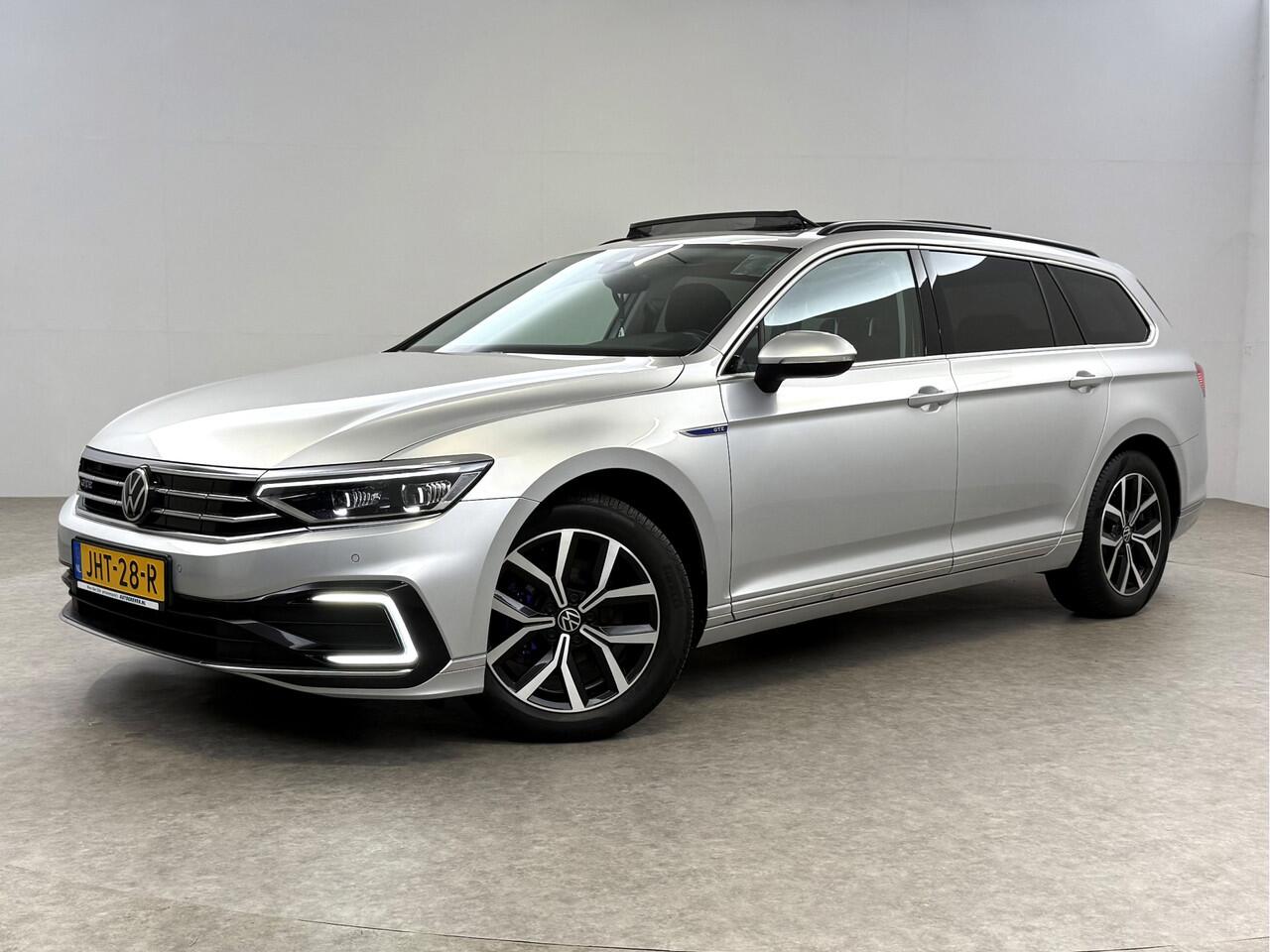 Volkswagen PASSAT Variant 1.4 TSI GTE PHEV 218PK | Pano | Sfeerverl. | Camera | Adap. Cruise | Carplay