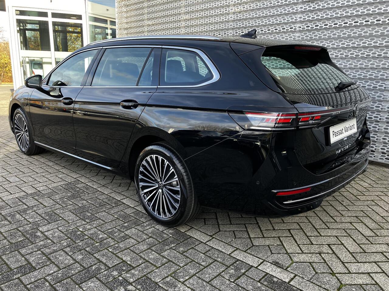 Volkswagen PASSAT Variant Elegance Business 1.5 eHybrid 150 kW / 204 PK DSG | Trekhaak met wegklapbare kogel |