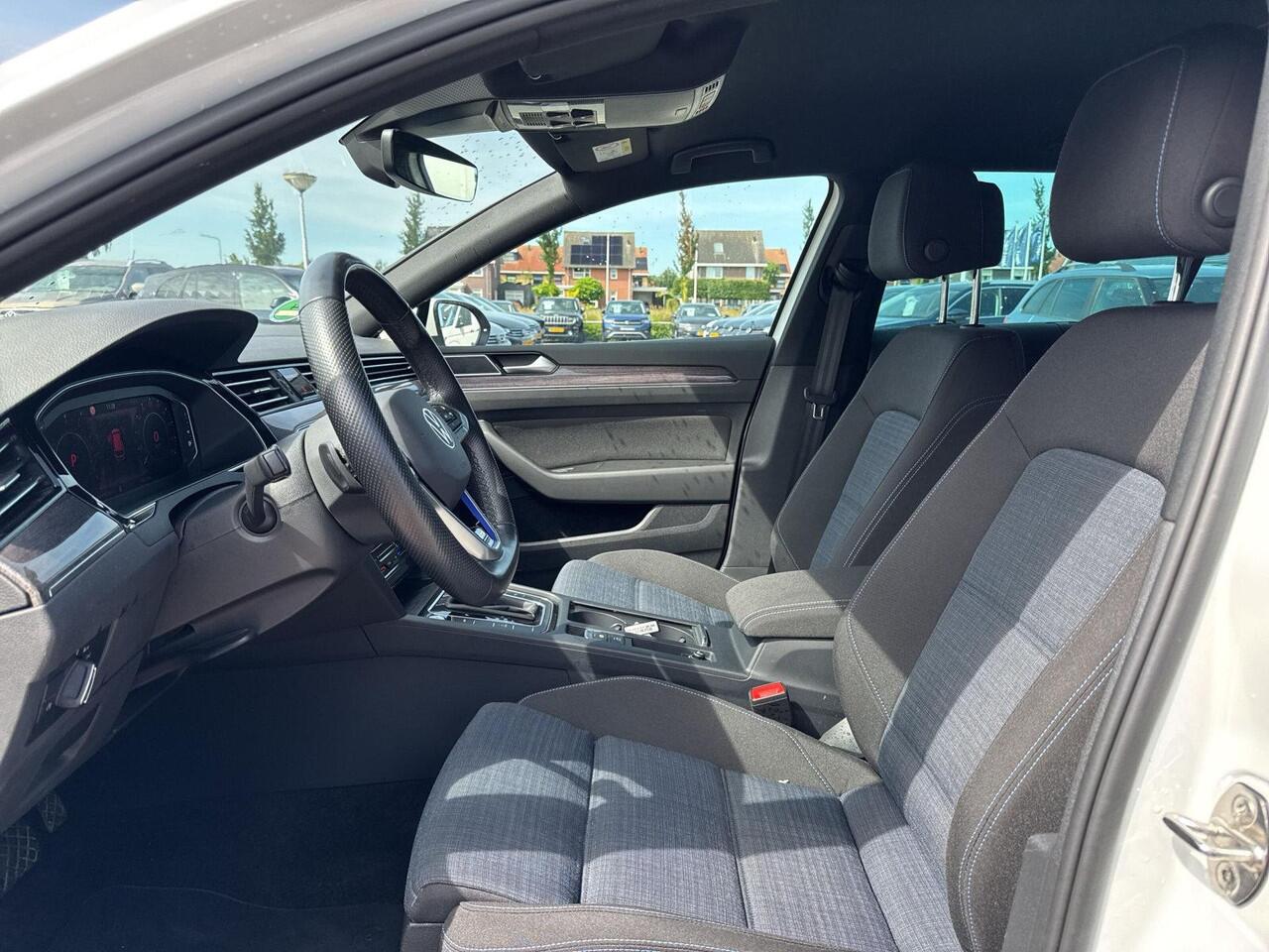 Volkswagen PASSAT 1.4 TSI PHEV GTE Business | 93% SOH | 218 pk | Trekhaak | LED | ACC | A-Camera | App Connect |