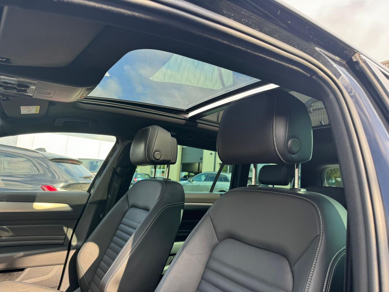 Volkswagen PASSAT Variant 1.4 TSI PHEV GTE pano, leer, virtual cockpit, cruise