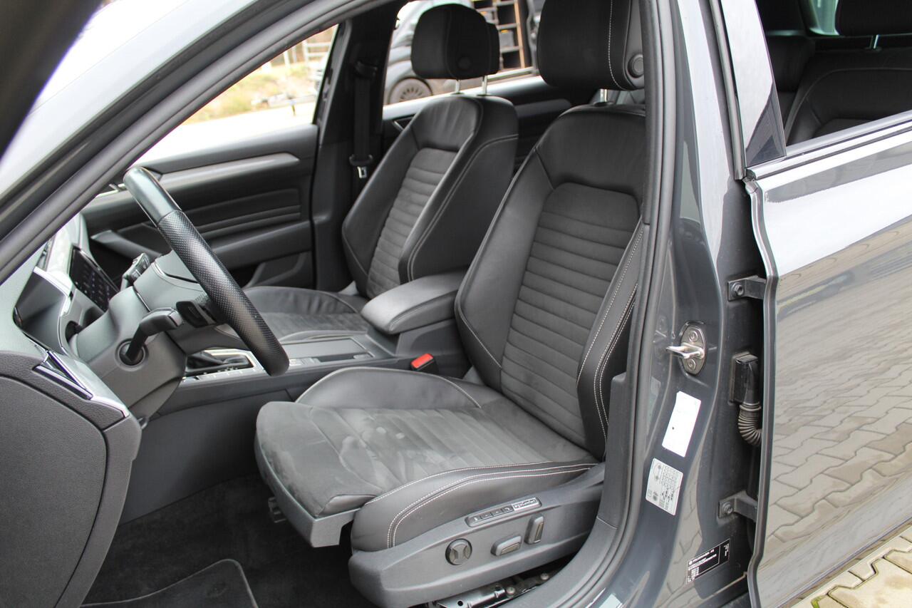 Volkswagen PASSAT Variant GTE PHEV | Black style | Leder | 19 inch | IQ-Light | Virtual cockpit | Rijklaar