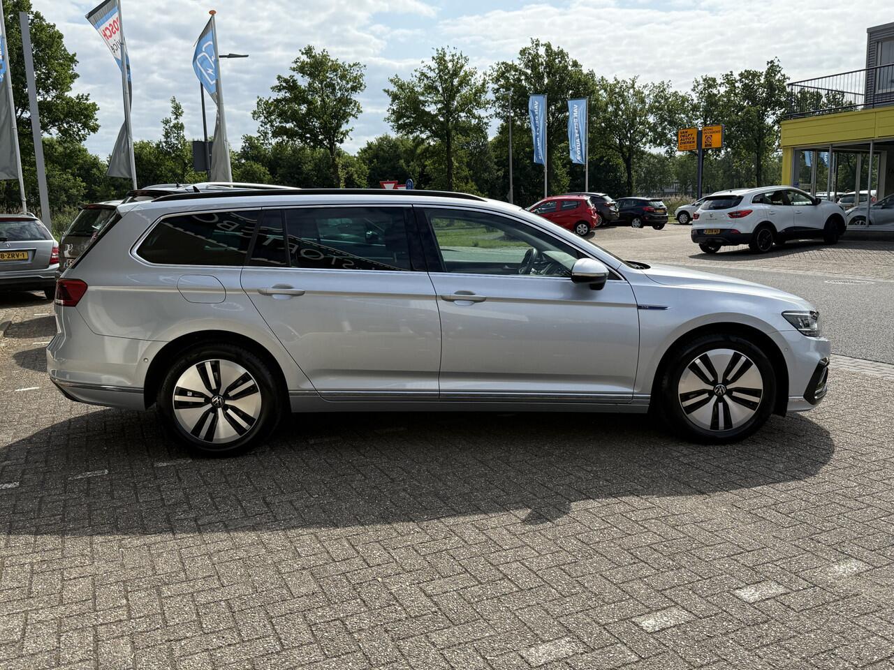Volkswagen PASSAT Variant 1.4 TSI PHEV GTE Business LED | Massagestoel | DAB | Apple Carplay | Adapt. Cruise | PDC v+a incl. Camera | Stoelverwarming