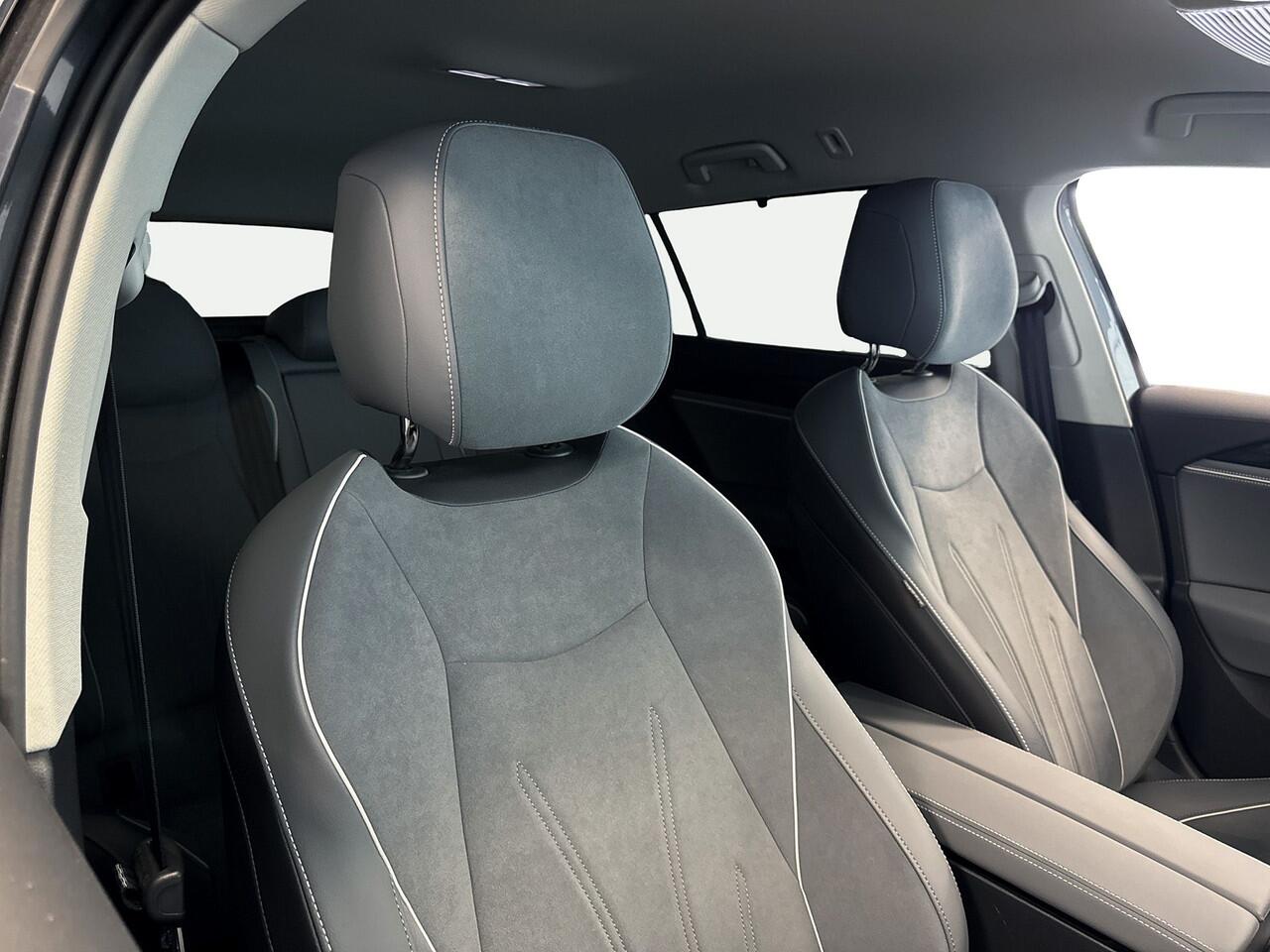 Volkswagen PASSAT Variant 1.5 204pk eHybrid Business | Design Pakket | Velgen 'Bologna', 17 inch lichtmetaal in zwart, gepolijst | Comfort Pakket Plus