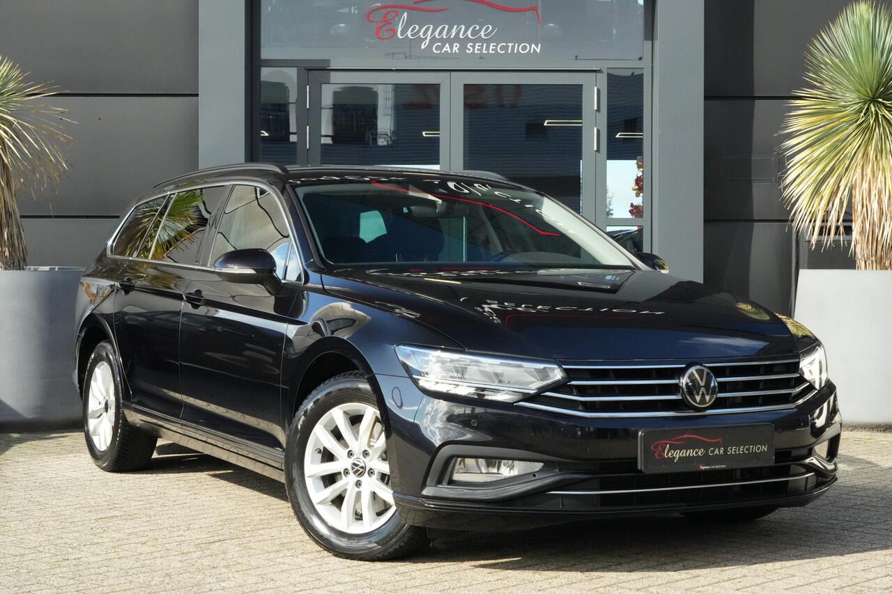 Volkswagen PASSAT Variant 1.5 eTSI Business 150pk Navigatie/Trekhaak/Parkeersensoren