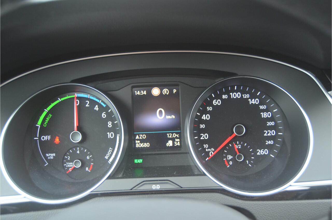 Volkswagen PASSAT Variant 1.4 TSI PHEV GTE Business 12 mnd. gar.