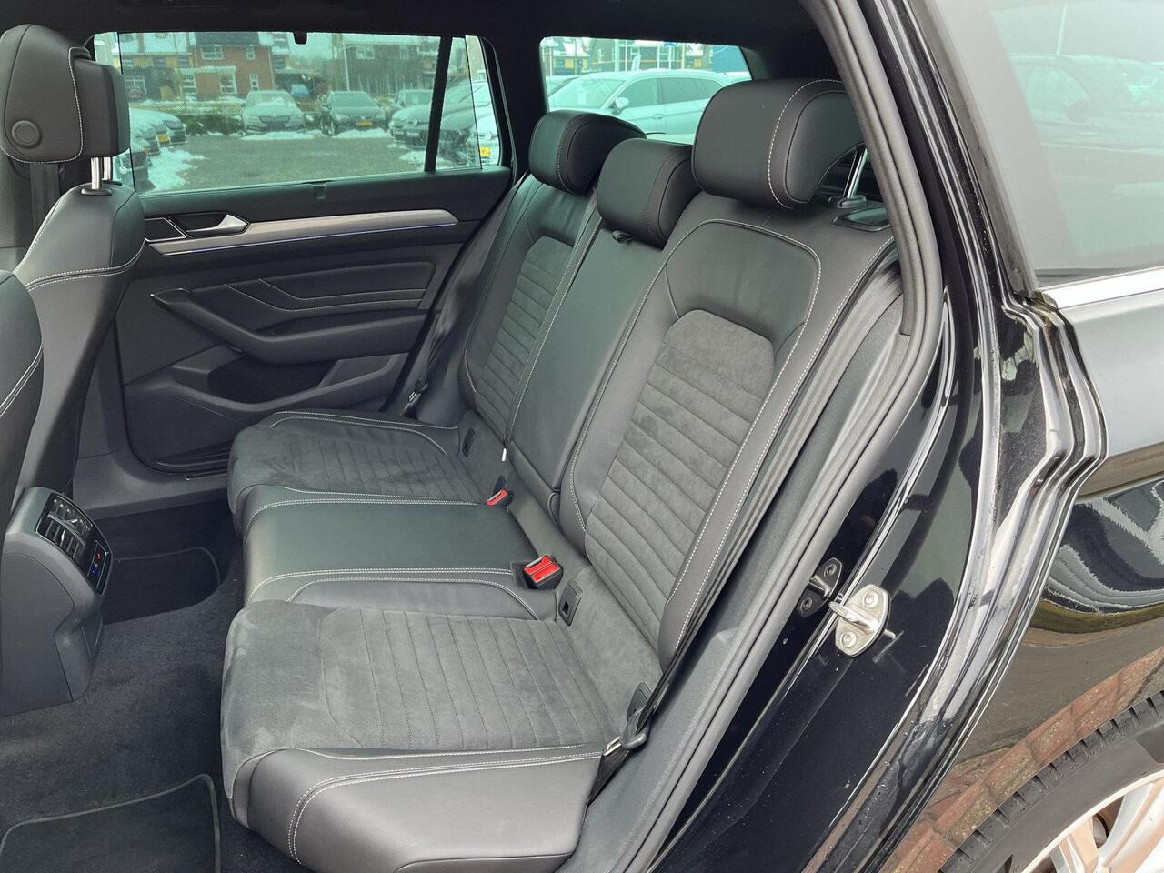 Volkswagen PASSAT Variant 1.4 TSI DSG6 GTE Business | 100% SOH | PHEV | 218 Pk| Trekhaak | ACC | Pano | Elec. A-Klep | ERGO |