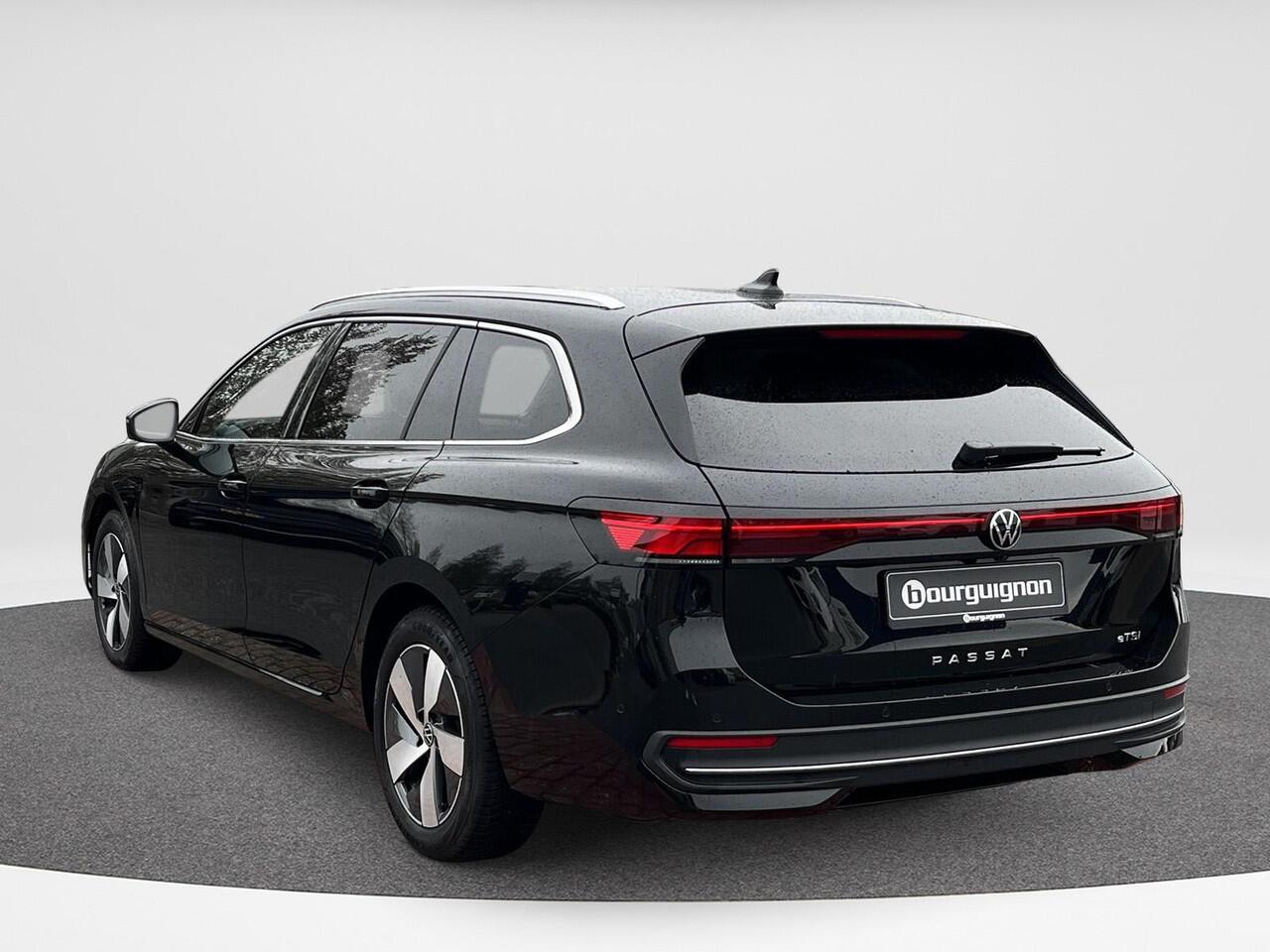 Volkswagen PASSAT Variant 1.5 eTSI Business | 150Pk | Trekhaak | ERGO Massage | ACC | Automaat |