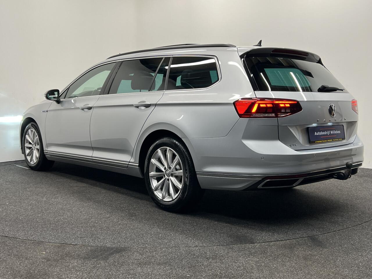 Volkswagen PASSAT Variant 1.4 TSI PHEV GTE Business | NAVI | PANO | TREKHAAK | 360 CAMERA | HUD |