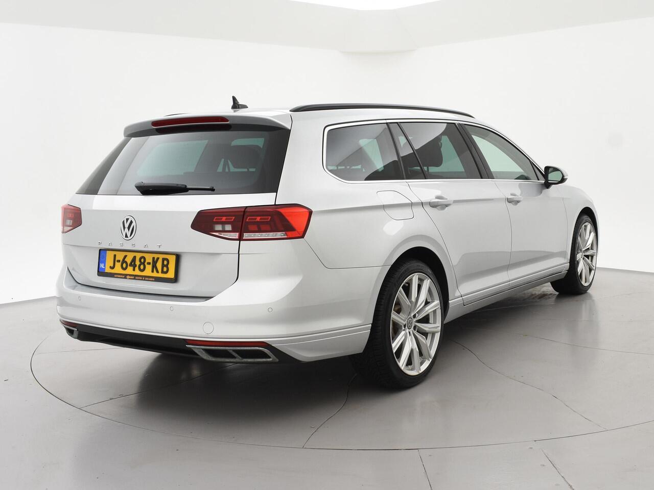 Volkswagen PASSAT Variant 1.5 TSI 150 PK DSG AUT. + WEGKL. TREKHAAK | 19 INCH LMV | ADAPTIVE CRUISE | APPLE CARPLAY | LED