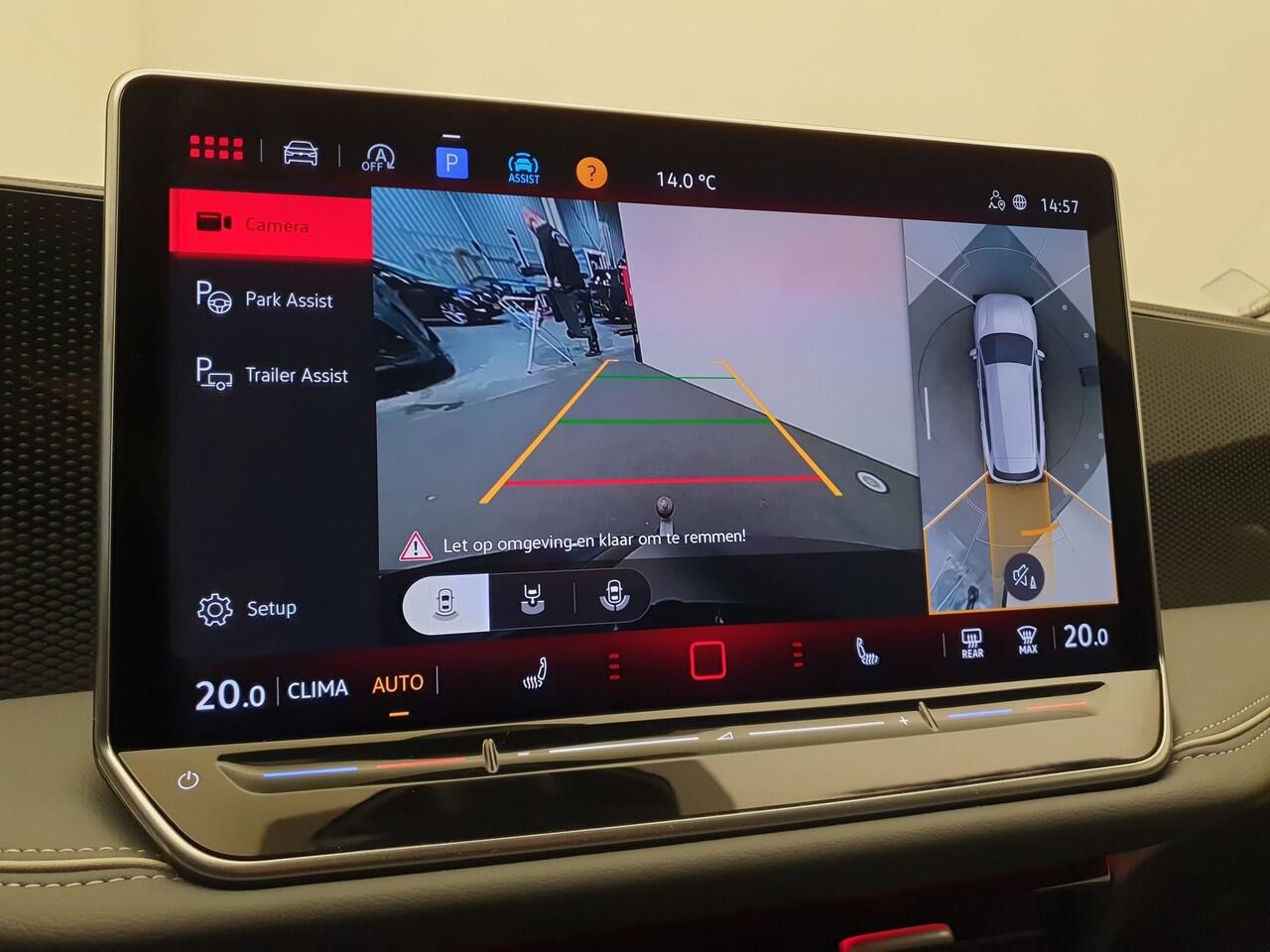 Volkswagen PASSAT Variant 1.5 eTSI 150pk DSG/AUT Business Nieuw Model, Wegklapbare trekhaak, 360° camera,