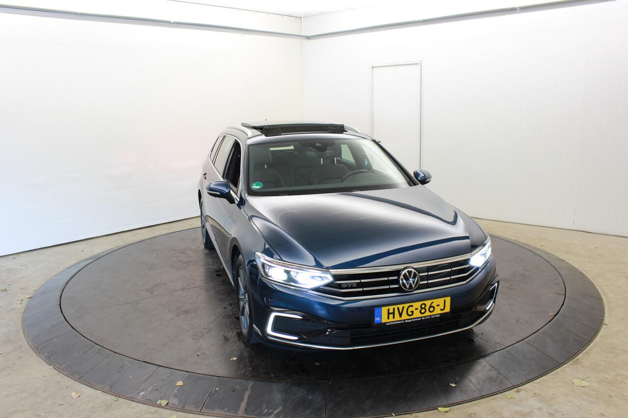 Volkswagen PASSAT GTE Virtual Disc Pro Navi SOH 100% ELTrekh+aklep zwarte hemel vol leder Panodak