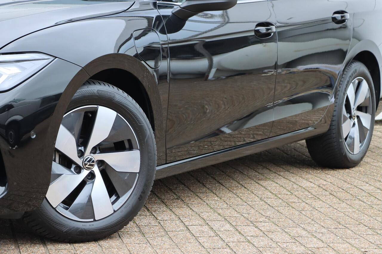 Volkswagen PASSAT Variant 1.5 eHybrid Business 204pk DSG6 | Trekhaak | Ergo Active Stoelen