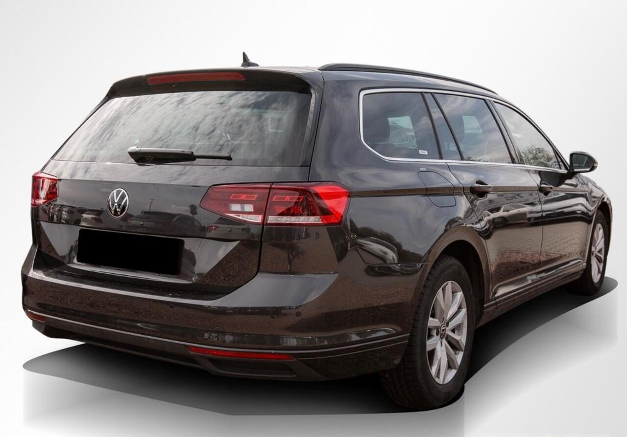 Volkswagen PASSAT Variant 2.0 TDI 150 PK DSG ACC LED Navi Trekhaak Stoelverwarming