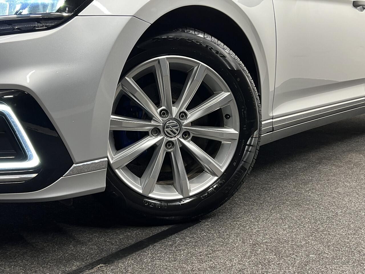 Volkswagen PASSAT Variant 1.4 TSI PHEV GTE Business | NAVI | PANO | TREKHAAK | 360 CAMERA | HUD |