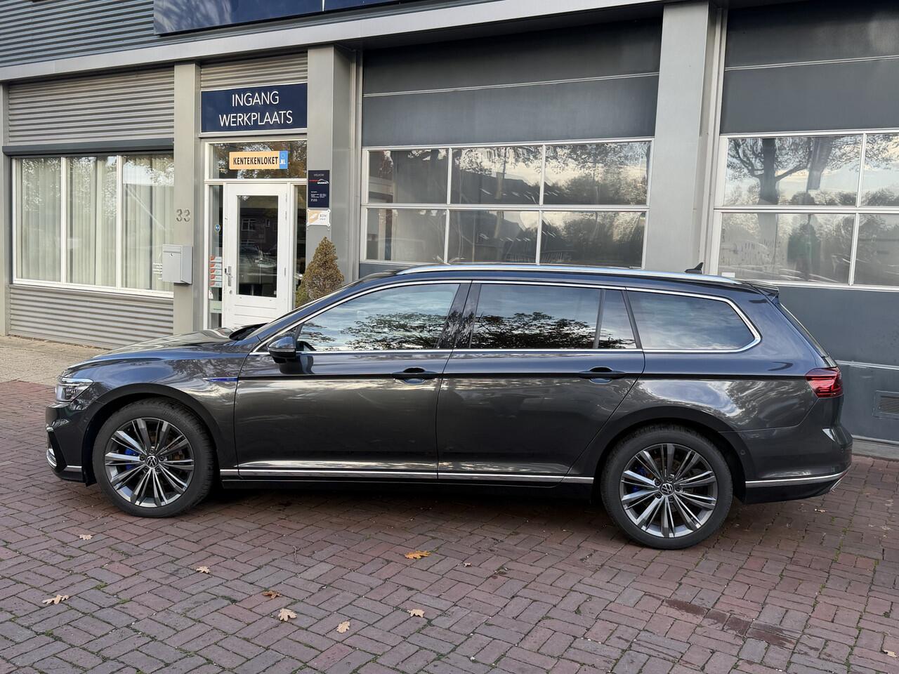 Volkswagen PASSAT Variant 1.4 TSI PHEV GTE Business Navigatie Apple Carplay/Android Auto Camera Parkeersensoren Stoelverwarming Climate Control