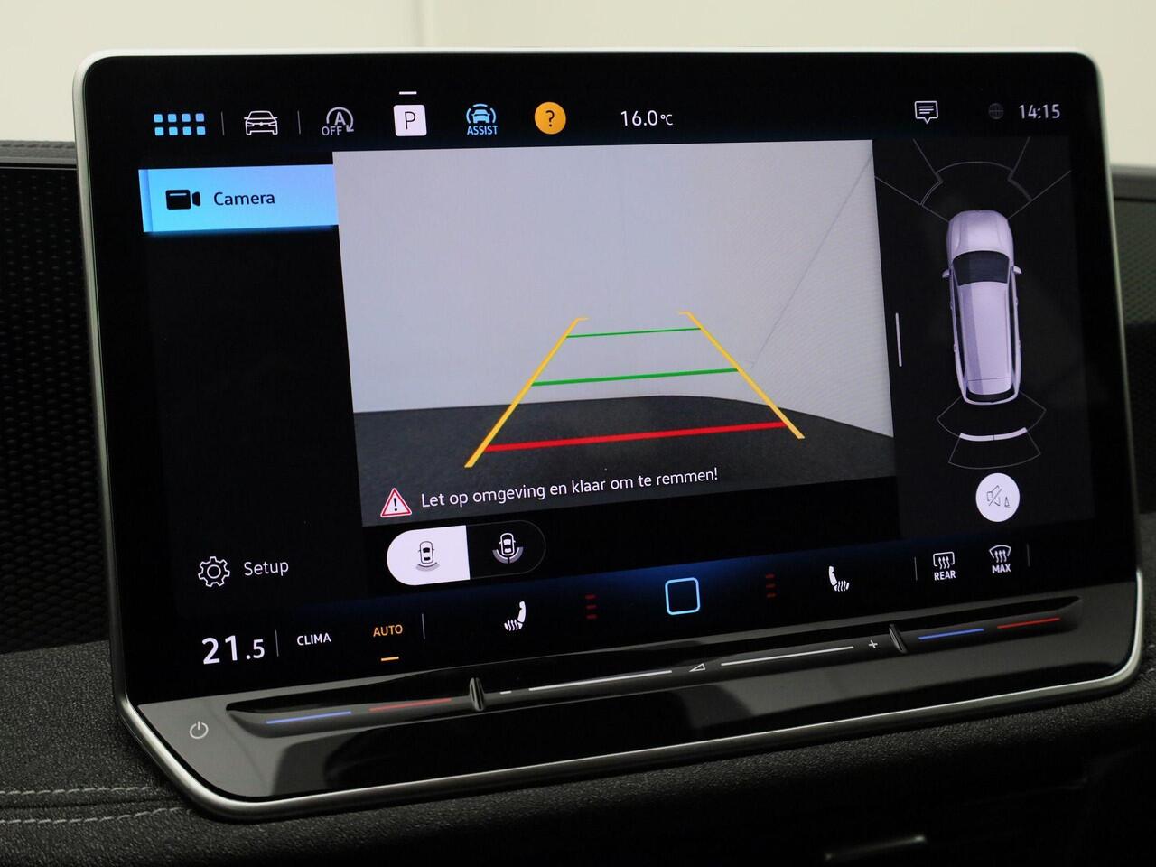 Volkswagen PASSAT Variant 1.5eTSI/150PK DSG · Navigatie · Camera · Stoel- & stuurverwarming · Apple/Android Car Play · Garantie tot mei 2026