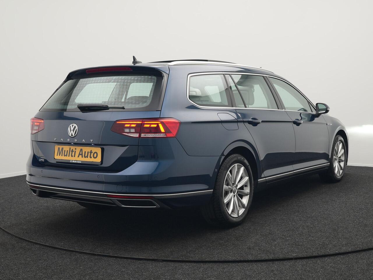 Volkswagen PASSAT Variant 1.4 TSI PHEV GTE Highline Plug In Hyrbid 218pk Dealer O.H PHEV | Panodak | Adaptive Cruise | Alcantara Sportstoelen Massage & Verwarmd | Apple Carplay | Camera | Virtual | Navigatie | Keyless | Blis | DAB |