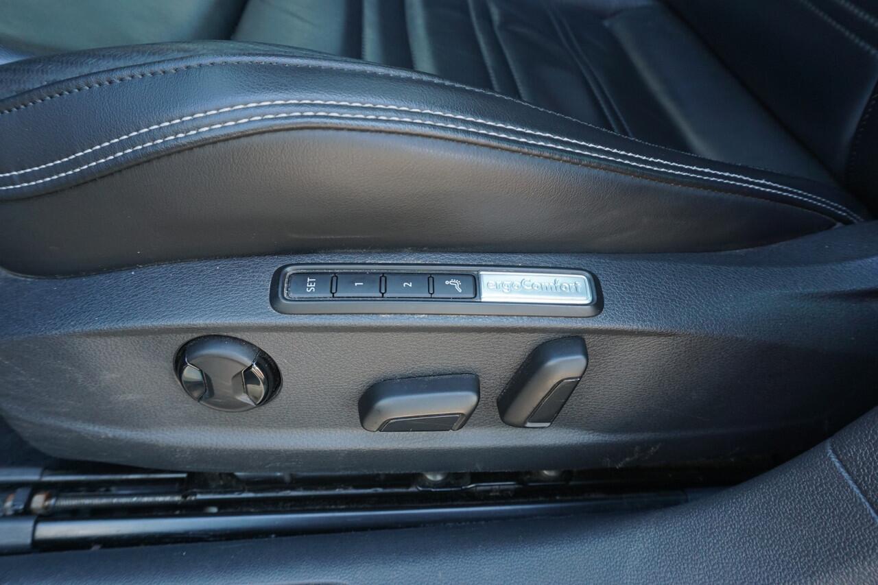 Volkswagen PASSAT Variant 1.5 TSI DSG Elegance Business R-Line Trekhaak | Camera | Pano * All in prijs *