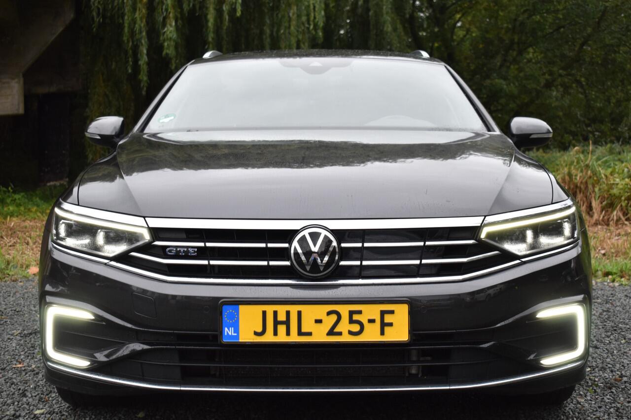 Volkswagen PASSAT Variant 218PK DSG HYBRID GTE BUSINESS TREKHAAK/IQ-LIGHT/VIRTUAL/LEDER
