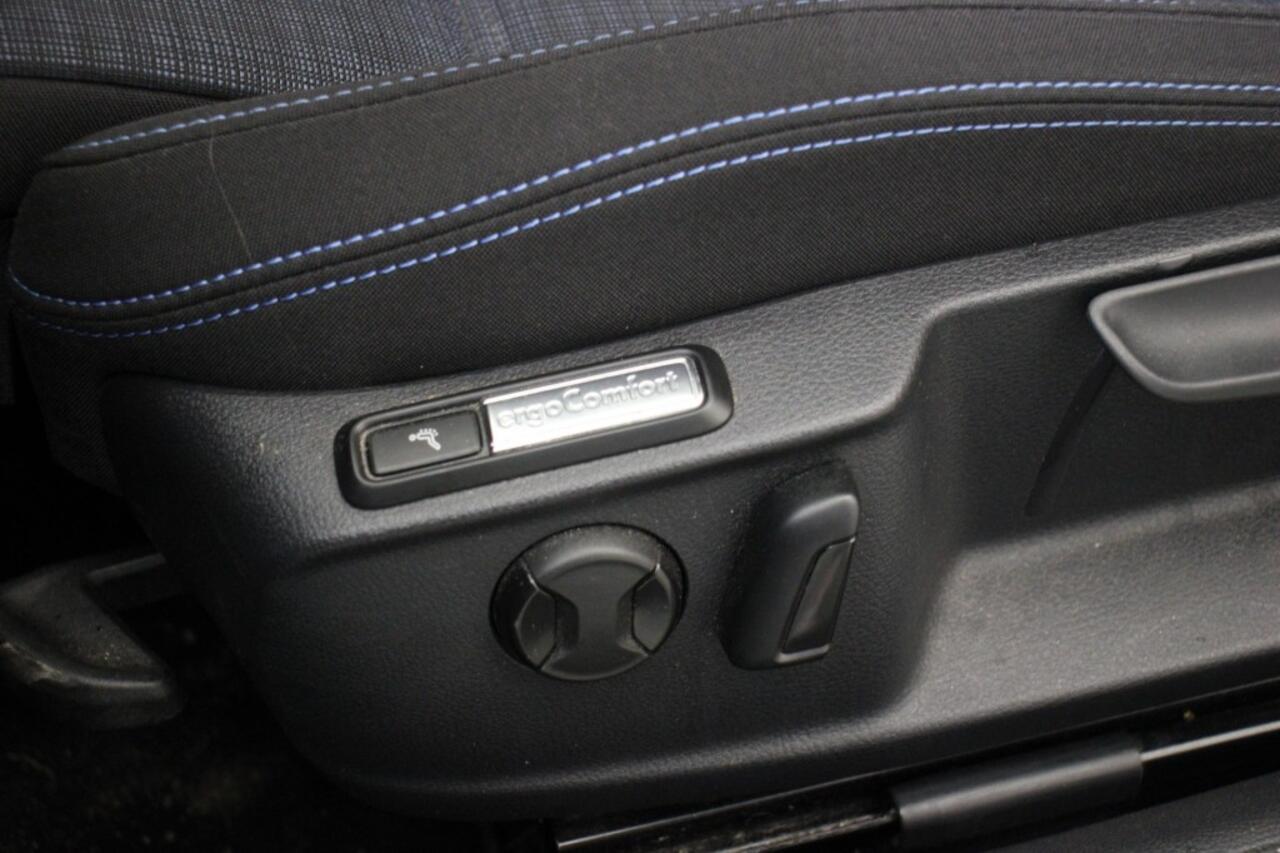 Volkswagen PASSAT Variant 1.4 TSI PHEV GTE Business - Carplay, Navi, Camera, Cruise, Stoelverw. Trekhaak, Massage