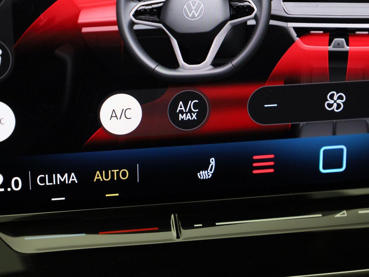 Volkswagen PASSAT Variant 1.5TSI/150PK Business DSG · Navigatie · Trekhaak · Apple Carplay/Android Auto · Garantie tot 01-02-2027