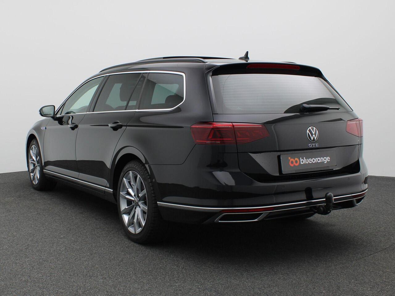 Volkswagen PASSAT Variant 1.4 TSI PHEV GTE Business 218PK DSG SOH 91%, Pano-Schuifdak, Trekhaak, Adaptieve Cruise Control, Achteruitrijcamera, Keyless, Stoelverwarming voor + achter, Virtual Cockpit, Elektr. Achterklep, Stuurwielverwaming, 18" LM Velgen
