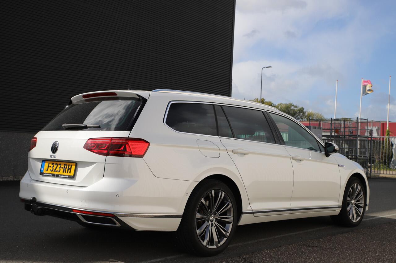Volkswagen PASSAT Variant 1.4 TSI PHEV GTE Leder/Pano/Trekhaak/Virtual/Matrix-led/360cam
