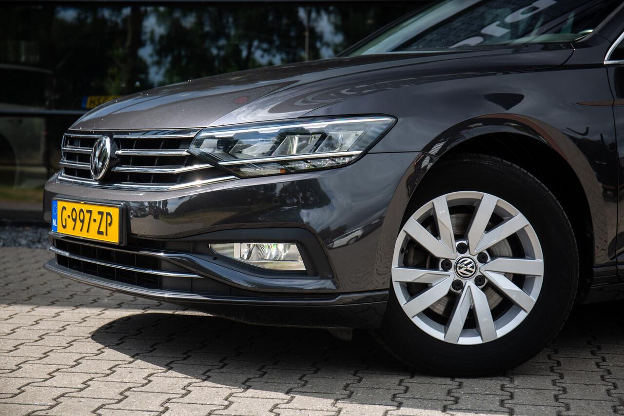 Volkswagen PASSAT Variant 1.5 TSI Comfort Business , Adaptive cruise, Carplay, Keyless entry,