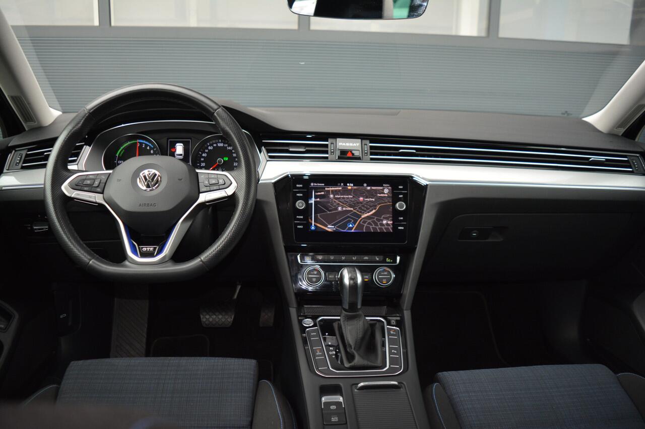 Volkswagen PASSAT Variant 1.4 TSI PHEV GTE Business | ACC | Camera | Memory |
